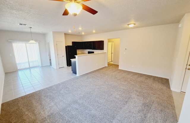 4-Bedroom 2- Bath Energy Efficient Home! Gallery 3