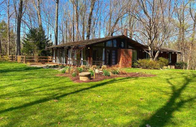 2556 VALE RIDGE COURT photos photos