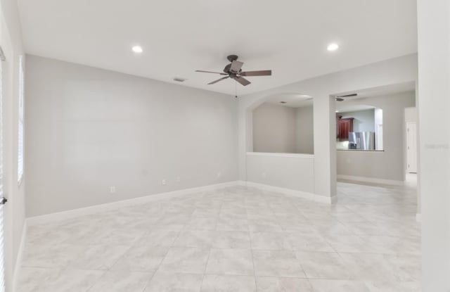 9418 W PARK VILLAGE DRIVE Gallery 4