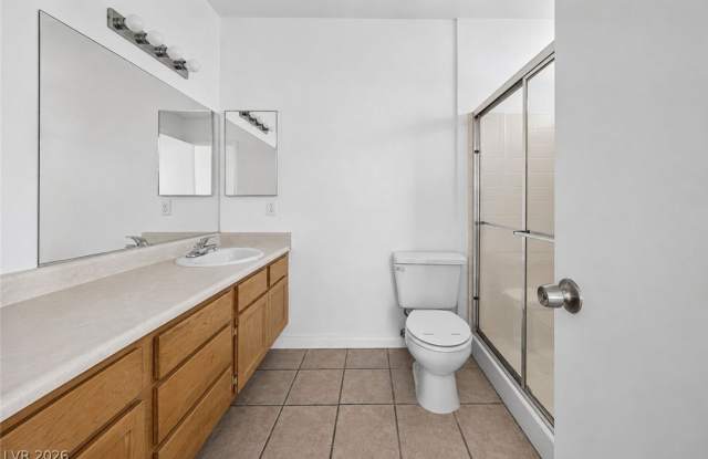 5412 Moonstruck Avenue Gallery 3