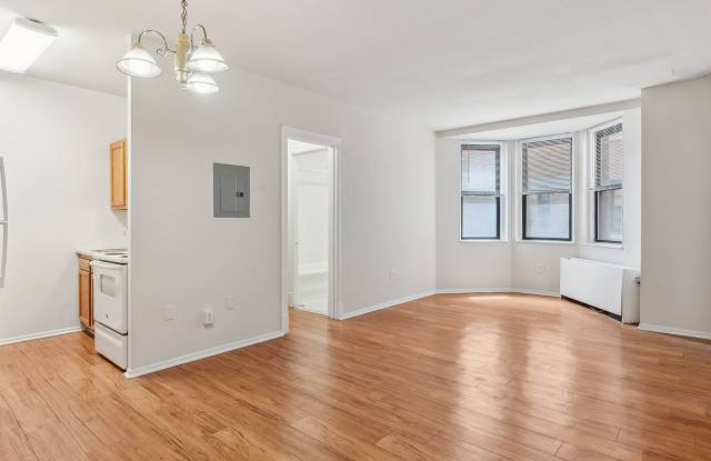 Chestnut Hall Apartments Gallery 2