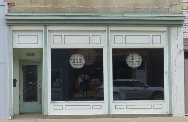 105 S Main photos photos