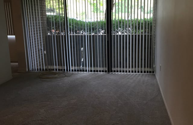8721 Hayshed LaneApt# 14 photos photos