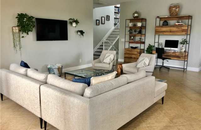 348 SAPPHIRE LAKE DRIVE Gallery 4