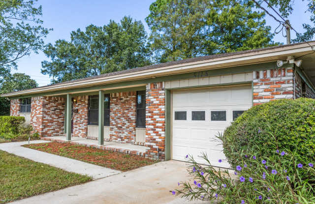 5115 BRIGHTON DR Gallery 2