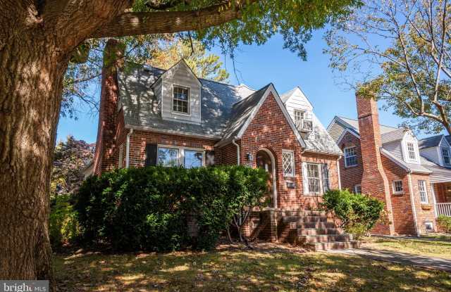 4739 16TH Street N - 4739 16th Street North, Arlington, VA 22207