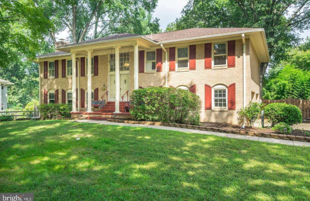 1118 COLLINGWOOD ROAD - 1118 Collingwood Road, Fort Hunt, VA 22308