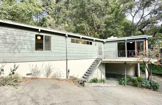 A Unique House Tucked Away - 7547 Claremont Avenue, Oakland, CA 94705