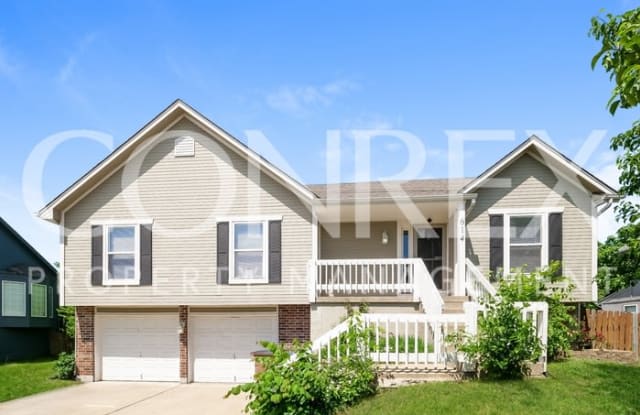 614 South Sunset Lane - 614 Sunset Lane, Raymore, MO 64083