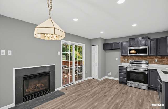 Spacious 4BR House in Baltimore Gallery 1