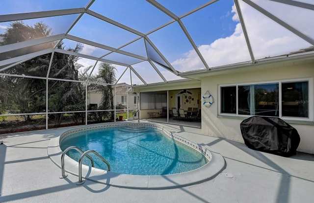10 STONE MOUNTAIN Boulevard Gallery 1