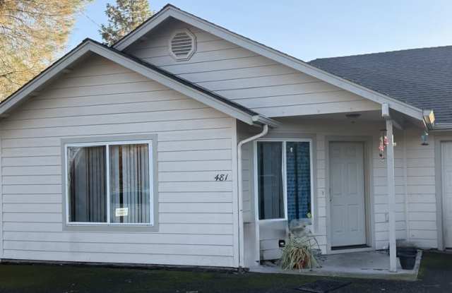 481 West Park St - 481 West Park Street, Grants Pass, OR 97527