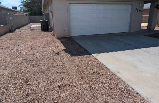 3595 N Skylark Rd photos photos