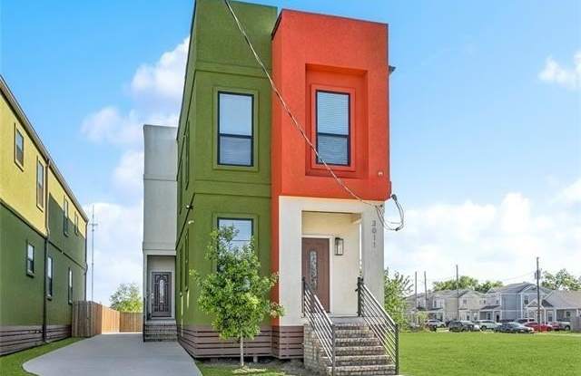 3011 WALL Boulevard photos photos