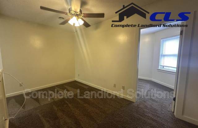 1362 Chestnut Street - 4 photos photos