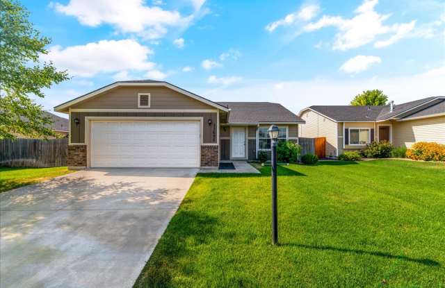 11695 Altamont Street photos photos