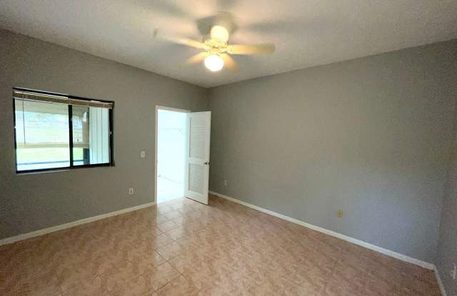 1644 SW Crossings Circle Gallery 4