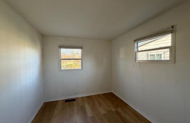 1440 Azalea Dr Gallery 2