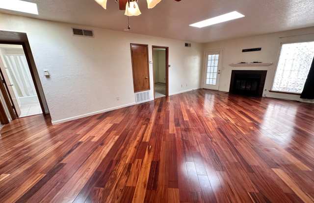 Move in Special! 2 Bedroom 2 Bath Townhome w/2 Car Garage and Refrigerated Air photos photos Move in Special! 2 Bedroom 2 Bath Townhome w/2 Car Garage and Refrigerated Air photos photos