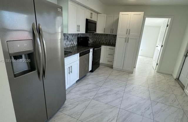 2275 NW 99th Terrace, Miami, FL 33147 photos photos