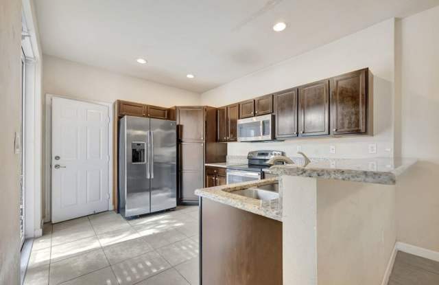 9480 SW 171st Avenue, Miami, FL 33196 photos photos