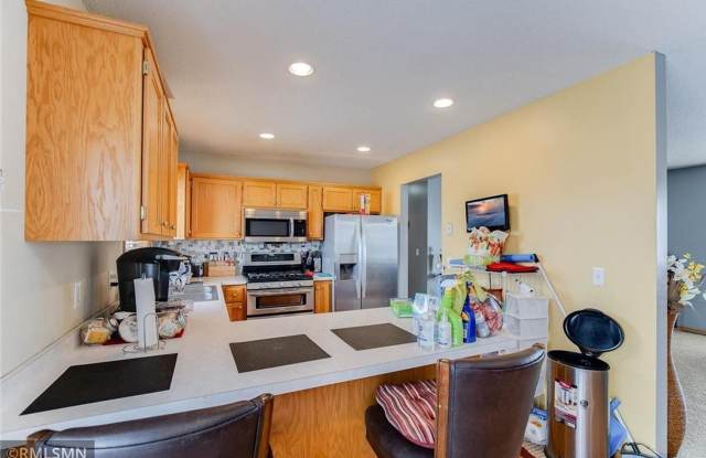 411 Maple Knoll Way NW Gallery 3