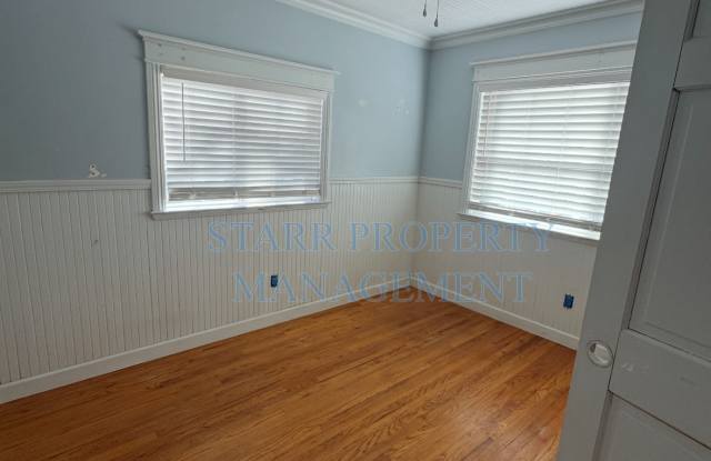 2053 E Myrtle St Gallery 2
