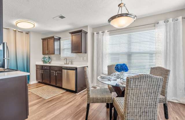 Flintlake Apartments Gallery 3