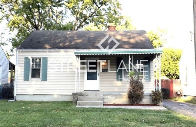 2701 Azelda Street - 2701 Azelda Street, Columbus, OH 43211
