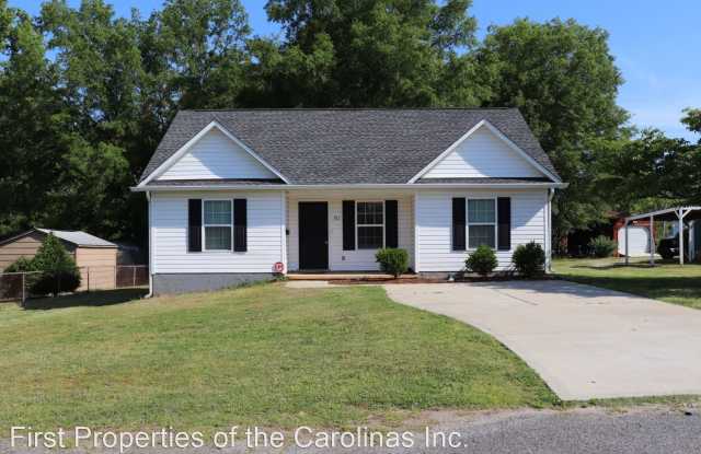 511 Flat Rock St. Gallery 2