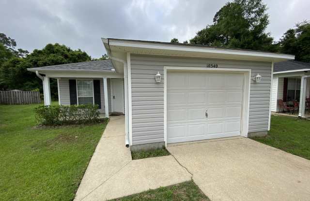 10340 Chinaberry Court Gallery 1