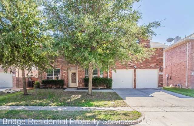 1004 Marlow Lane - 1004 Marlow Lane, Fort Worth, TX 76131