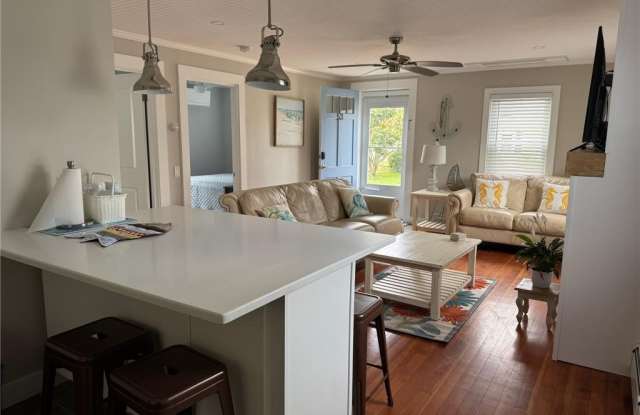 53 Center Avenue photos photos