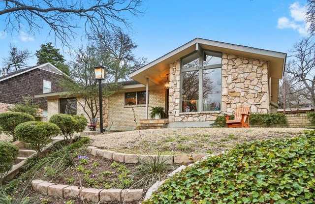 10614 Creekmere Drive Gallery 2