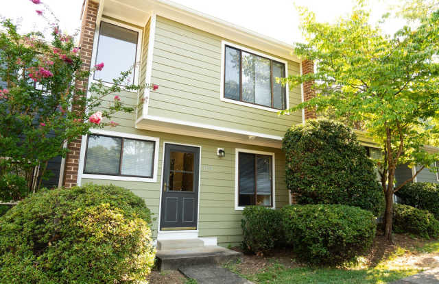 1054 Cheshire Ct photos photos