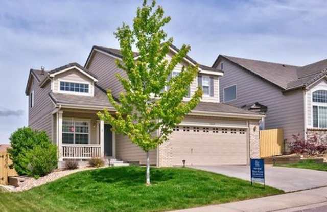 Spacious 5BR Rock Creek Home | BVSD Schools | Updated Deck & Walkout Basement photos photos