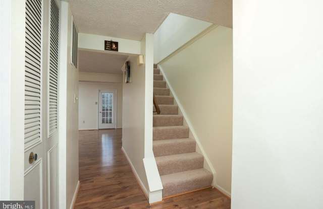 7624 MANDAN ROAD Gallery 2