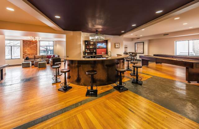 Circle City Apartments Gallery 3