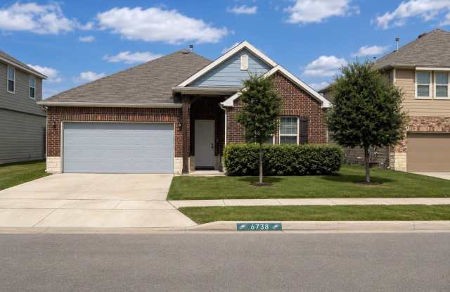 6738 Shiraz Way photos photos