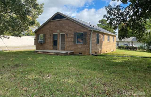 1625 Armstrong Ford Road photos photos