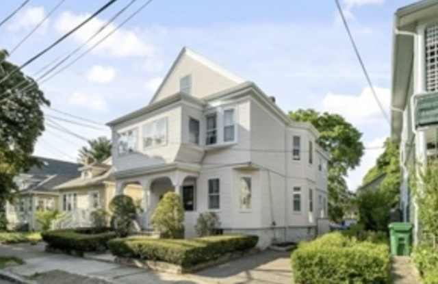 44 Greenleaf Ave photos photos