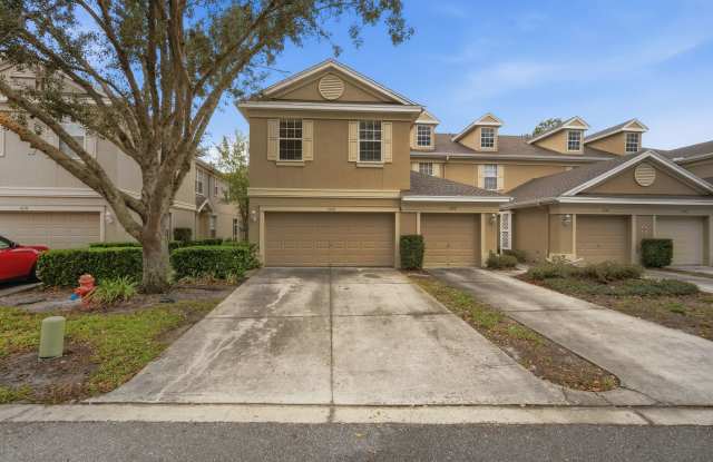 Move-in Ready Spacious 2/2.5 Townhouse with Loft  Garage! photos photos