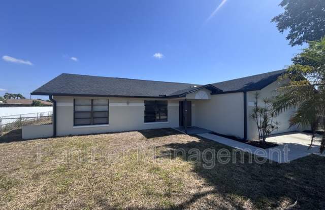 1109 SE 6th Terr photos photos