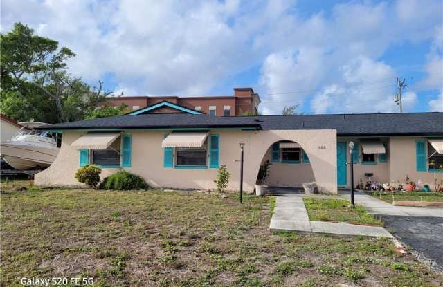 608 SE 47th Street unit: A photos photos