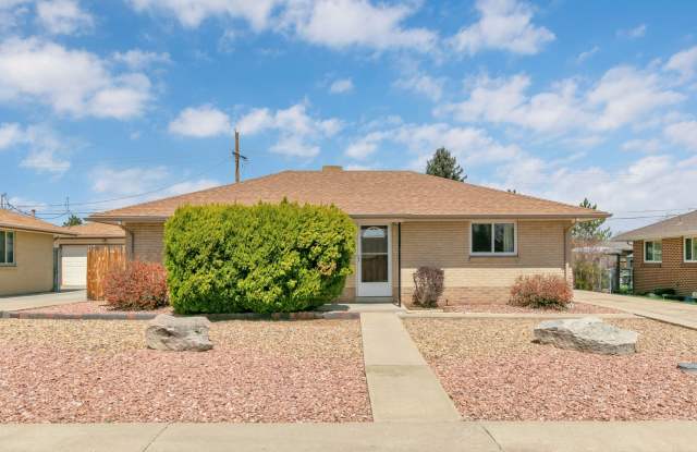 Nice 3 Bedroom home near Olde Town Arvada photos photos