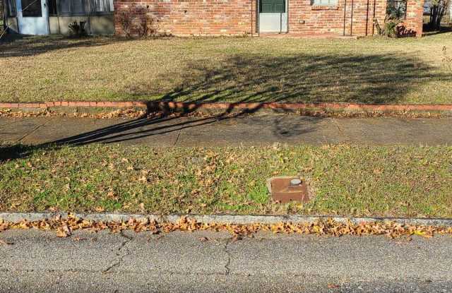 2017 Winona Ave. photos photos