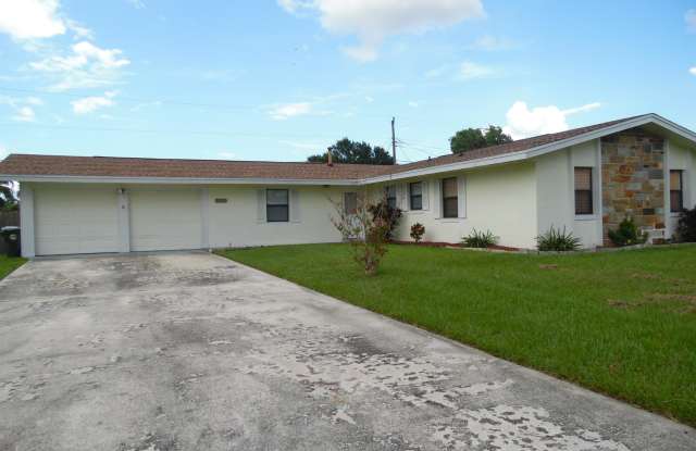 928 Beaverdale Lane Gallery 2