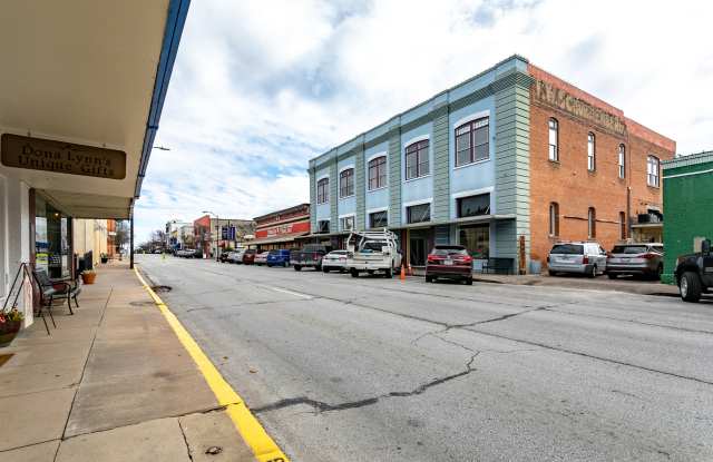129 W Alamo Street - 1 Gallery 2