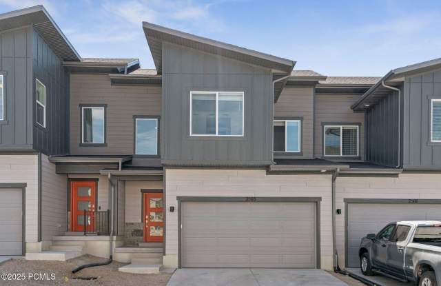 2503 Wildwood Lane photos photos