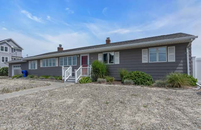 101 Sandy Point Drive photos photos